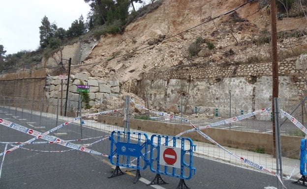 El temporal del último mes derriba cuatro edificios y obliga a cortar diversos viales en Alcoi