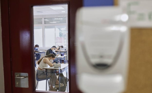 Los refuerzos especiales para alumnado vulnerable llegan a dos meses de que acabe el curso