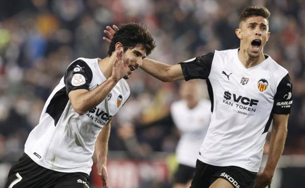 Los sonidos del camino del Valencia a la final de la Cartuja