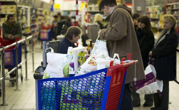 La inflación en la zona euro se dispara al 7,4% en marzo