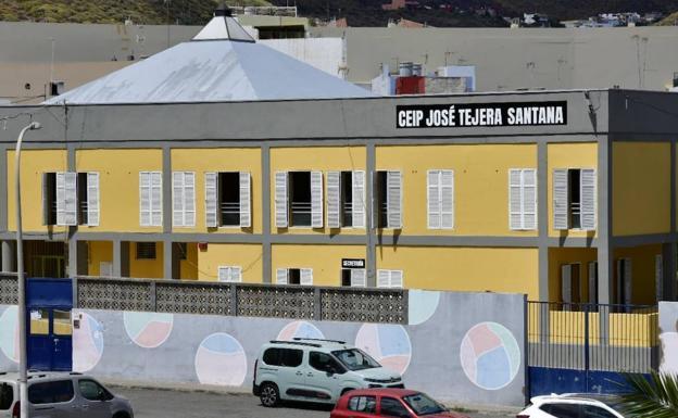 Detenido un profesor de un colegio canario por presuntos abusos a menores