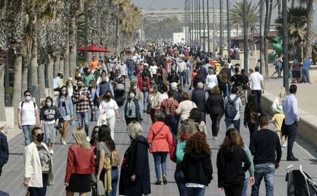 La incidencia de la pandemia se dispara en la Comunitat tras la Semana Santa