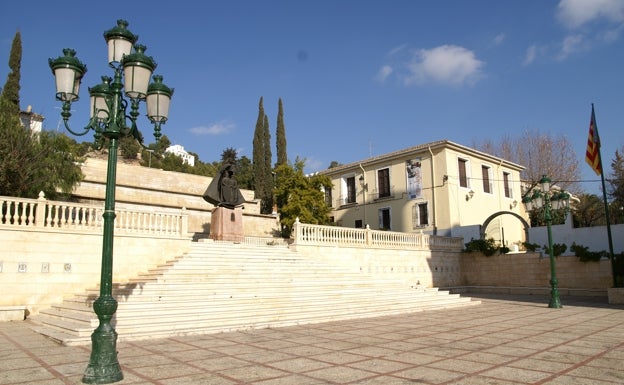 Ibi prevé el inicio de las obras de la Plaza de la Iglesia para finales de mayo