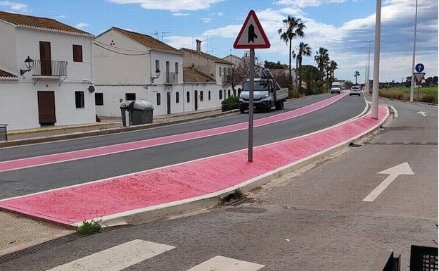 Vecinos de Moncada denuncian el peligro por la circulación de vehículos a excesiva velocidad