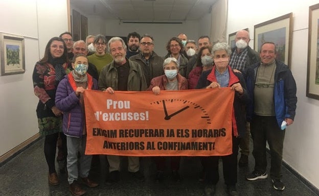 'Salvem el Tren' exige que se recuperen los horarios de la línea Alcoi-Valencia previos al confinamiento