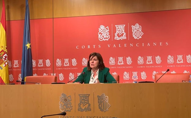 Carmen Martínez se autoexcluye de la carrera por sustituir a Mata: «Soy más de gestión»