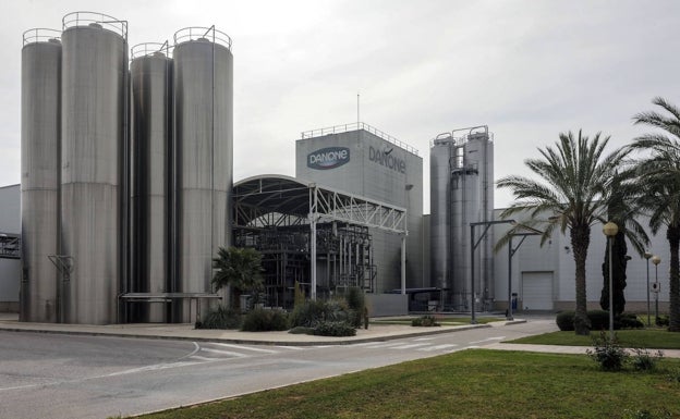 Danone mantendrá la actividad en la planta valenciana pese al cierre de la asturiana