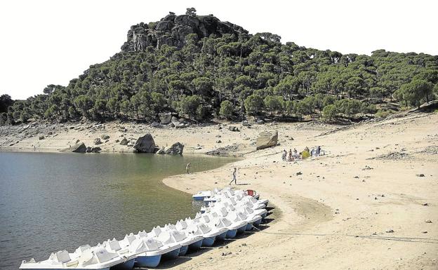 Las playas con bandera azul de las islas: Canarias golea a Baleares pero Mallorca es la reina