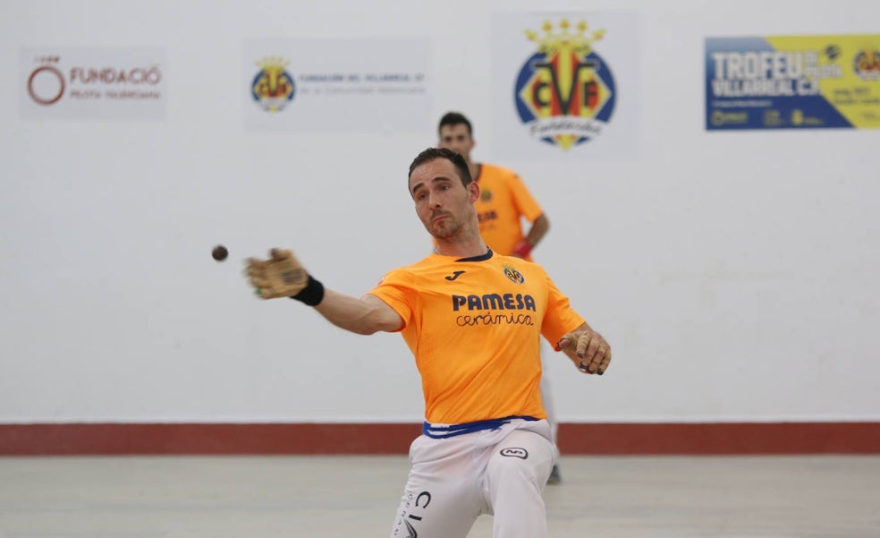 El Trofeu Villarreal CF ya tiene finalistas pero Giner se lesiona