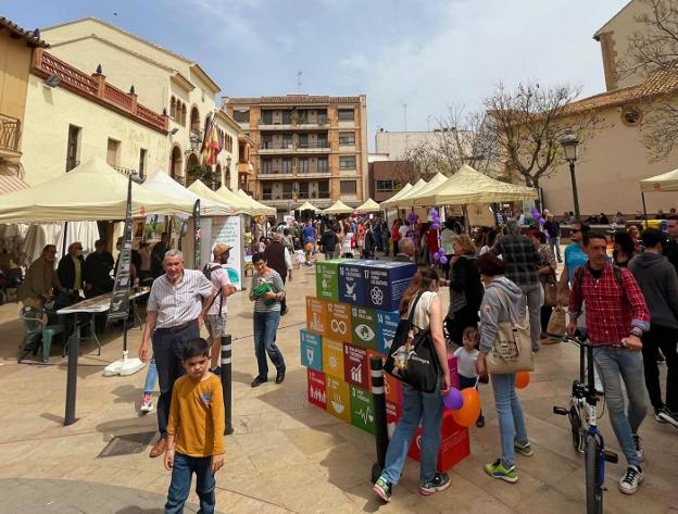 La localidad celebró su tradicional Feria de Asociaciones
