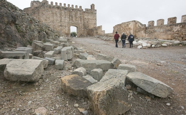 La casi nula gestión sobre el castillo de Sagunto vuelve al Congreso de los Diputados