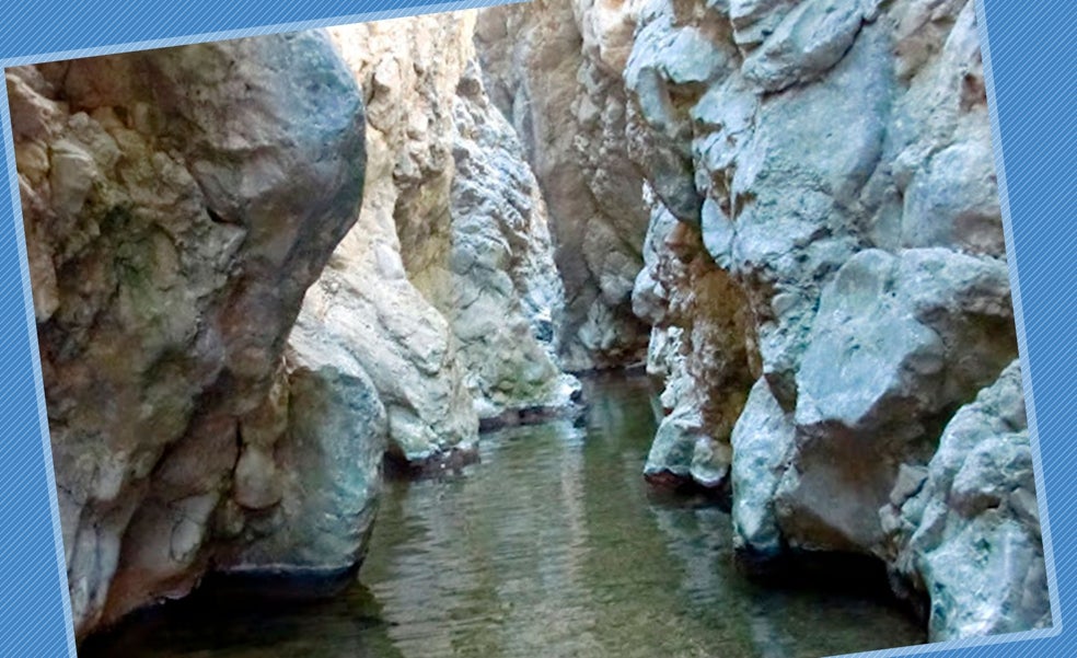 Barranco Palomarejas: una divertida ruta a pie... y a nado