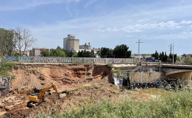 Inician las obras para reparar el margen del barranco del Carraixet en Bonrepòs que se derrumbó tras las lluvias