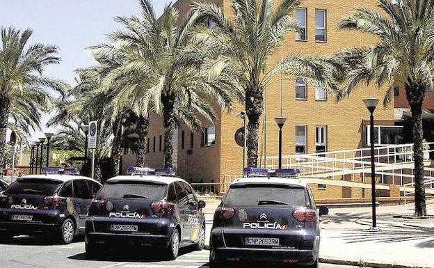 Detenida por robar joyas en las viviendas donde trabajaba como empleada del hogar