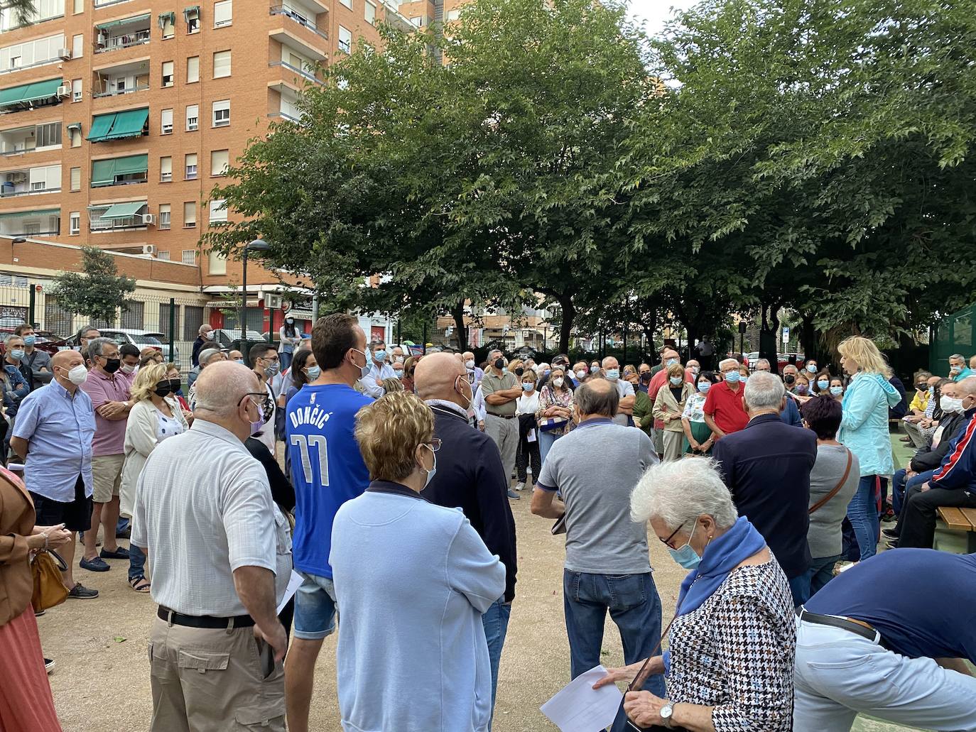 El Ayuntamiento mueve ficha por el botellón en Valencia