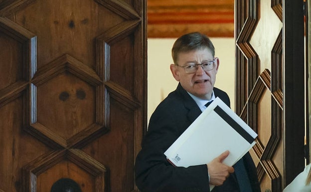 El Consell convocará 23.000 nuevas plazas de funcionario hasta 2024 para reducir la temporalidad