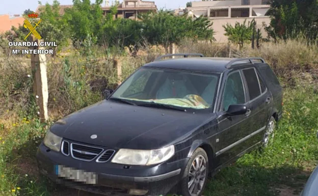 Investigada una pareja de El Pinòs por fingir el robo de un vehículo que había vendido para cobrar el seguro