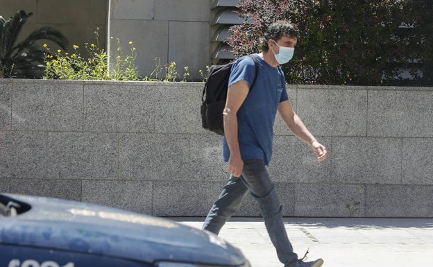 El socio de Francis Puig admite que tiene siete expedientes abiertos de reintegro de subvenciones y el hermano del presidente, ninguno