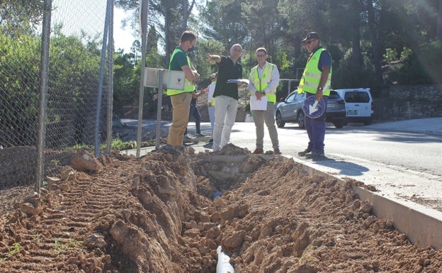 Ontinyent invierte 200.000 euros en la mejora del rendimiento del tramo de la red de aguas próxima al paraje del Pou Clar