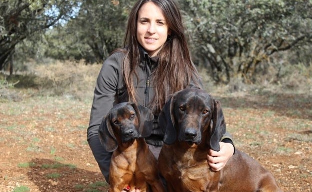 Una enguerina, presidenta de la Federación de Caza de la Comunitat Valencia