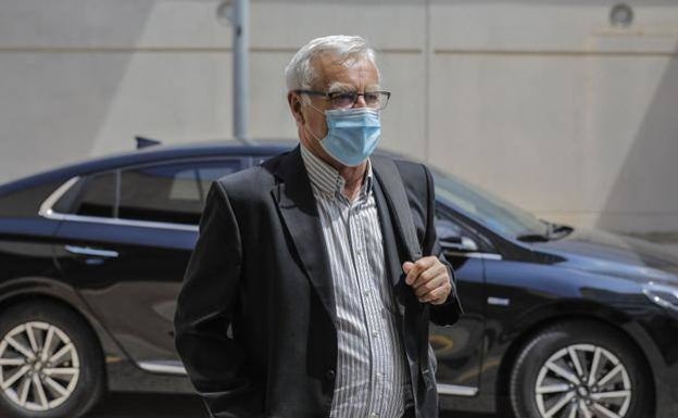 Varapalo del fiscal al Ayuntamiento por la petición de personarse como acusación en el caso Azud