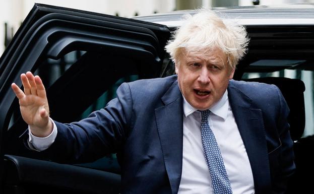 Johnson gana la penúltima batalla del 'partygate'