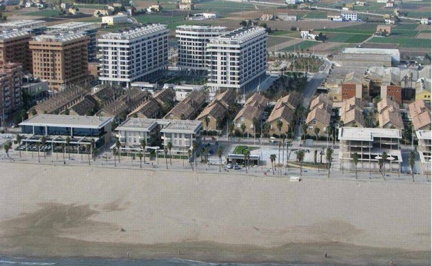 Vecinos de La Patacona se oponen a la construcción de más de mil viviendas que proyecta el PAI Vinival