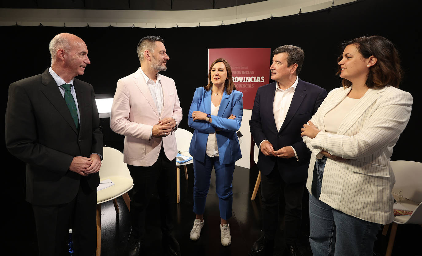 La movilidad, los grandes eventos y el puerto crispan el debate municipal de Valencia