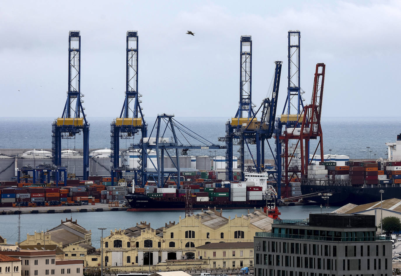 El Congreso apoya la ampliación norte del puerto y tumba la propuesta de Podemos y Compromís con los independentistas