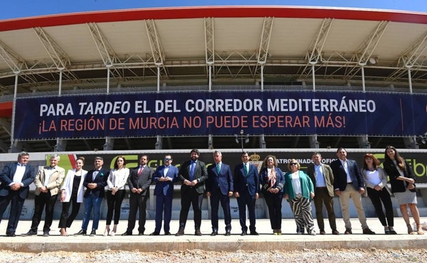 Los empresarios denuncian la lentitud de las obras del corredor mediterráneo