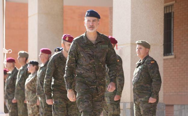 El Rey Felipe VI visita el cuartel de la OTAN en Bétera