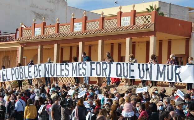 20 playas valencianas buscan soluciones contra la regresión en Nules