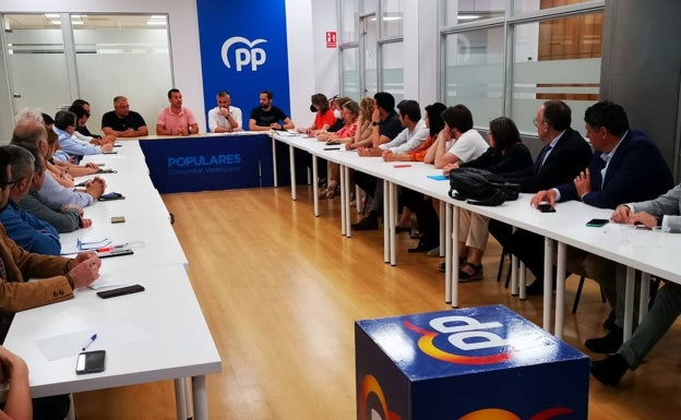 Mompó (PP) pide que los municipios del área metropolitana tengan mayor peso en la Autoridad Metropolitana de Transporte