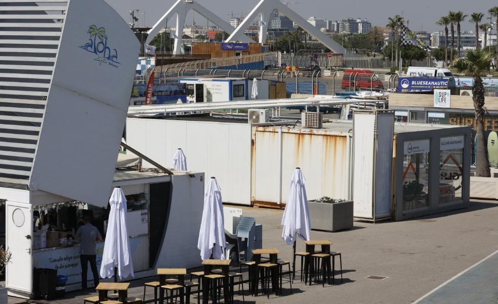 Los empresarios de la Marina de Valencia alertan de que la dársena está paralizada