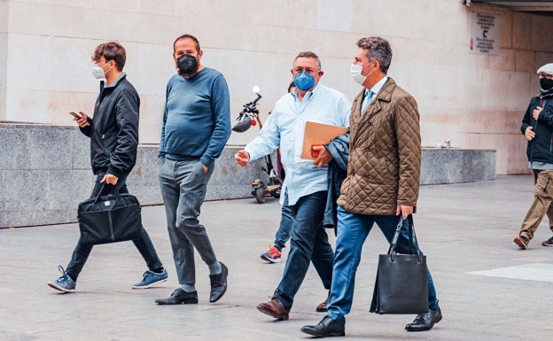 Un acta notarial rebate la versión del director del Consorcio ante la juez por el escenario de la Marina