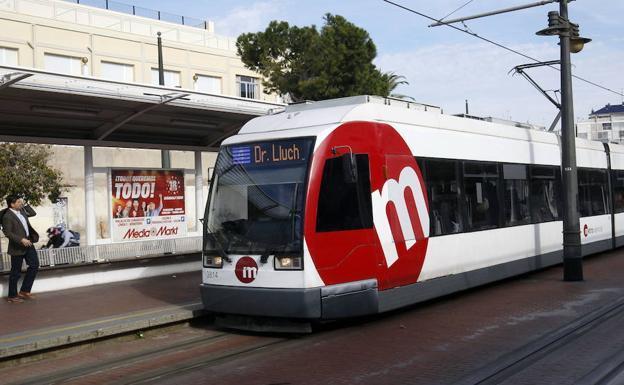 Metrovalencia cortará el tranvía a la playa este domingo durante tres horas