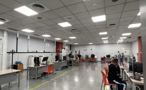 Tecnología antibacteriana para proteger las oficinas de atención ciudadana de Paterna