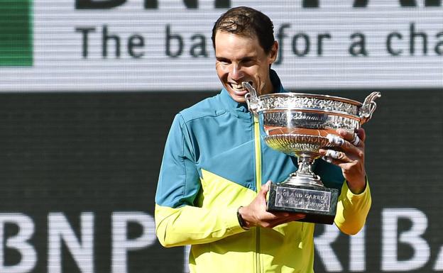 Toni Nadal desvela las opciones de jugar Wimbledon de Rafa Nadal