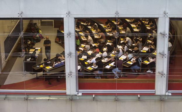 Selectividad 2022 en Cataluña: normas, fases, fechas y cuándo se publican las notas