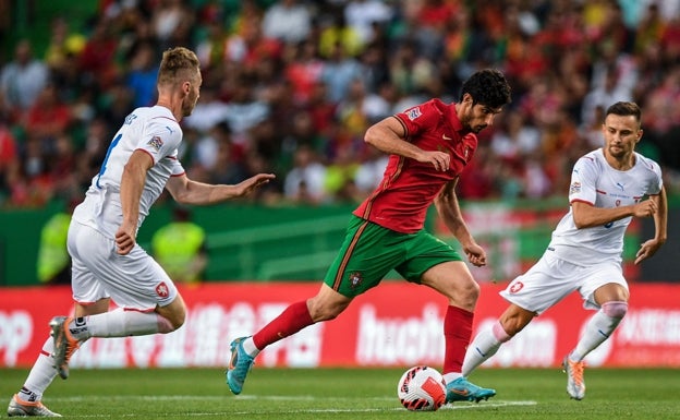 Guedes, líder del escuadrón internacional valencianista