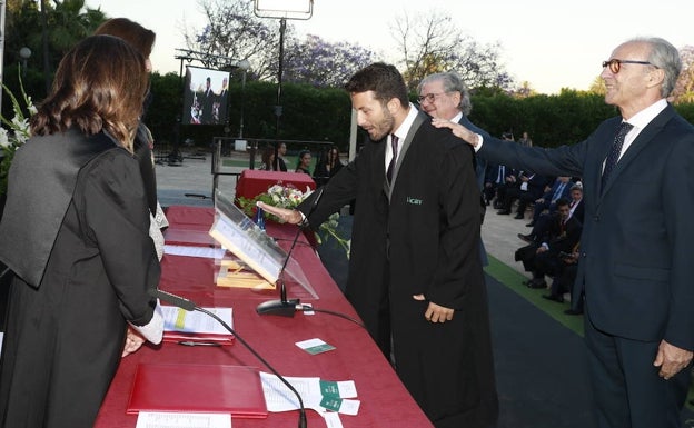 El Colegio de Abogados de Valencia reúne a casi un millar de asistentes en la celebración de la jura de los nuevos letrados