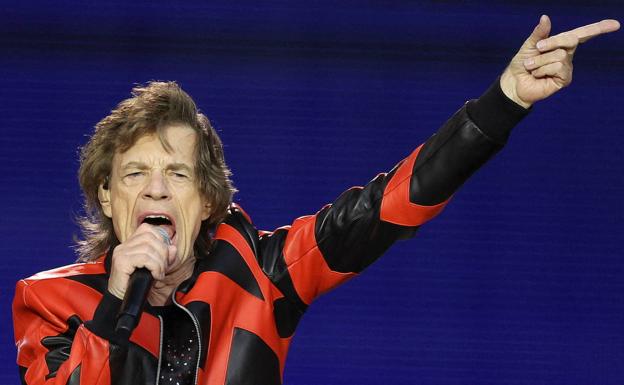 El mensaje de Mick Jagger tras dar positivo en Covid