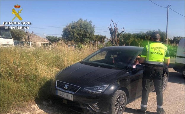 La Guardia Civil sorprende a un conductor a 169 km/h en una carretera secundaria de Alicante