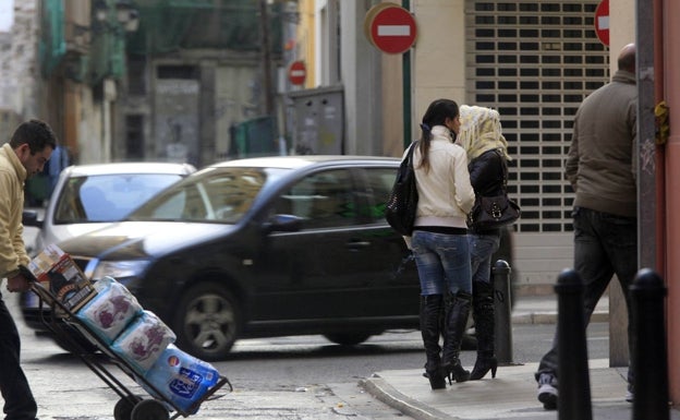 Compromís recrimina al PSPV que no le invite a un foro en Valencia sobre la prostitución