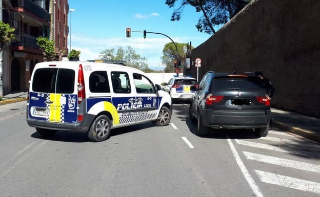 Un detenido como presunto autor del robo en el interior de siete taxis y en un comercio en Burjassot