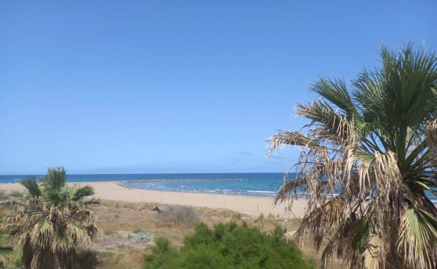 Comienza la temporada en la playa de Meliana