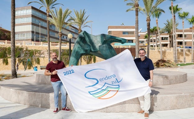 La ruta del Faro de l'Albir cumple una década en la red de Senderos Azules de España