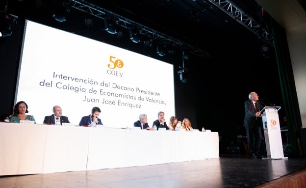 El Colegio de Economistas de Valencia cumple medio siglo