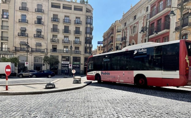 Tildan de «obsoleto» el nuevo modelo de transporte urbano que plantea el Ayuntamiento de Alcoi