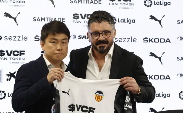 Banquillos de alto riesgo en los equipos de Valencia